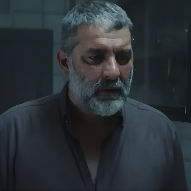 Σπασμένη Φλέβα: Ένα σύγχρονο αστικό δράμα με τον Βασίλη Μπισμπίκη