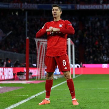 Ο Λεβαντόφσκι απειλεί το… στοιχειωμένο ρεκόρ του Γκερντ Μίλερ