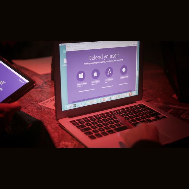 «’Ιντερνετ: Κρύψε τα Ίχνη σου» Ντοκιμαντέρ στην ΕΡΤ3