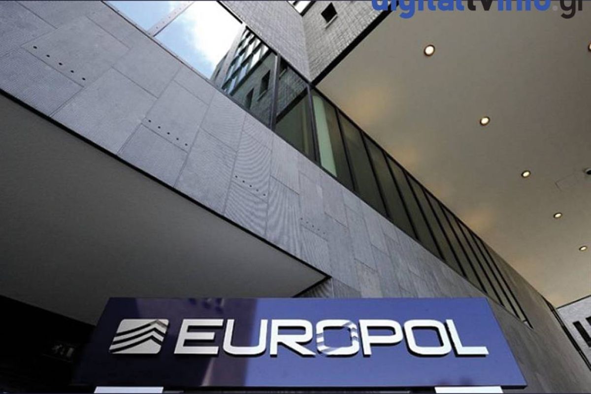 f86b6e3942d5a1e9cff8bd2070fe2526 XL 4f8e7f5d