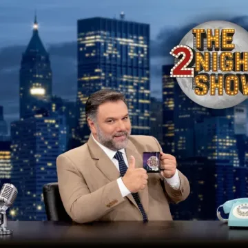 Το «The 2Night Show» με τον Γρηγόρη Αρναούτογλου επιστρέφει στον ΑΝΤ1