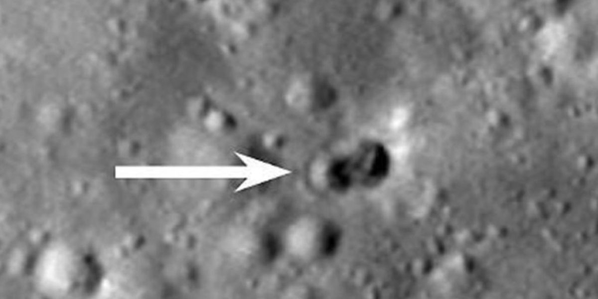 moon rocket crater 1 51b62a79
