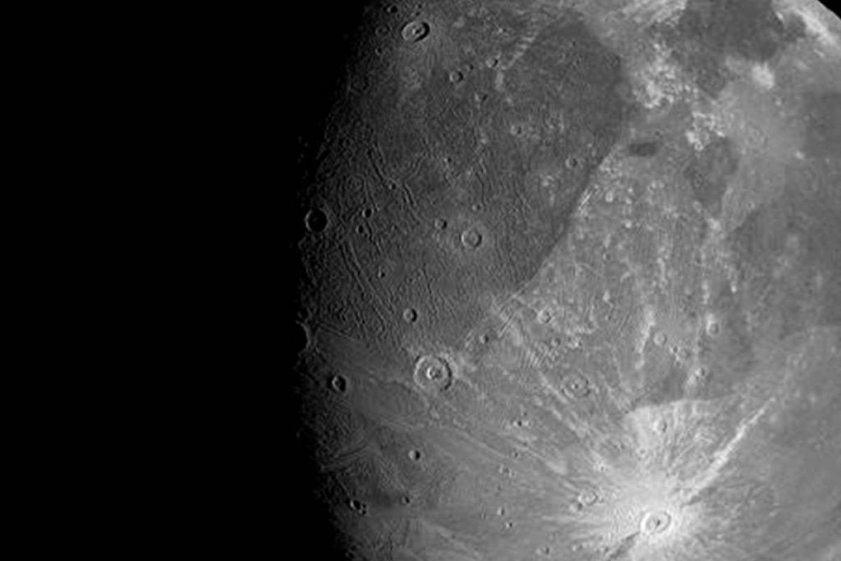 4d0859b932b4c24a46e660e2bfc8d1a9 XL 52c6bc65