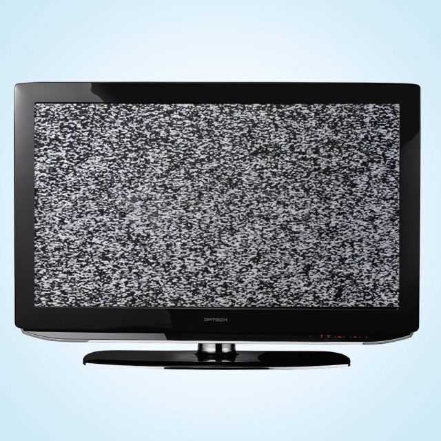 Μαύρες οθόνες ως το Καλοκαίρι;