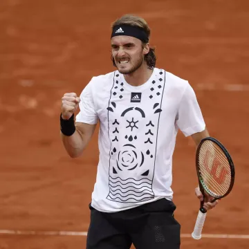 Ο αγώνας του Στέφανου Τσιτσιπά με τον Ίλια Ιβάσκα στη φάση των «16» της Μαγιόρκα αποκλειστικά στην COSMOTE TV