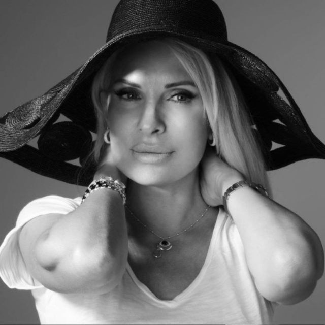 Η Ελένη Μενεγάκη έρχεται τον Σεπτέμβριο στο MEGA