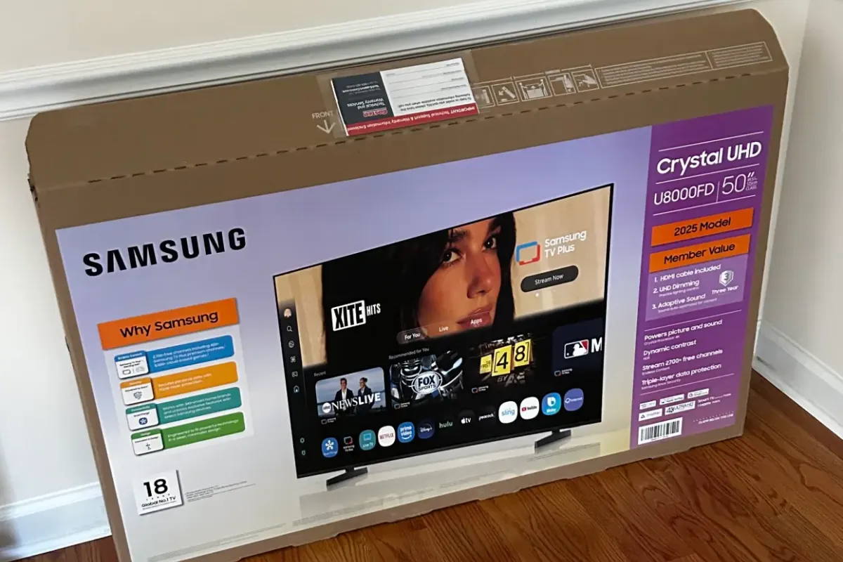 Dua Lipa Samsung TV 558eaecd