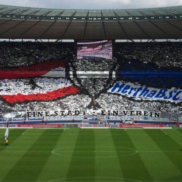 Τείχος του Βερολίνου και «Familienfest». Οι σχέσεις Χέρτα και Ουνιόν