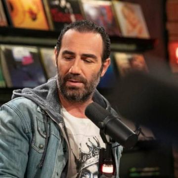 Στα δικαστήρια οδηγούνται Αντώνης Κανάκης και ΣΚΑΪ