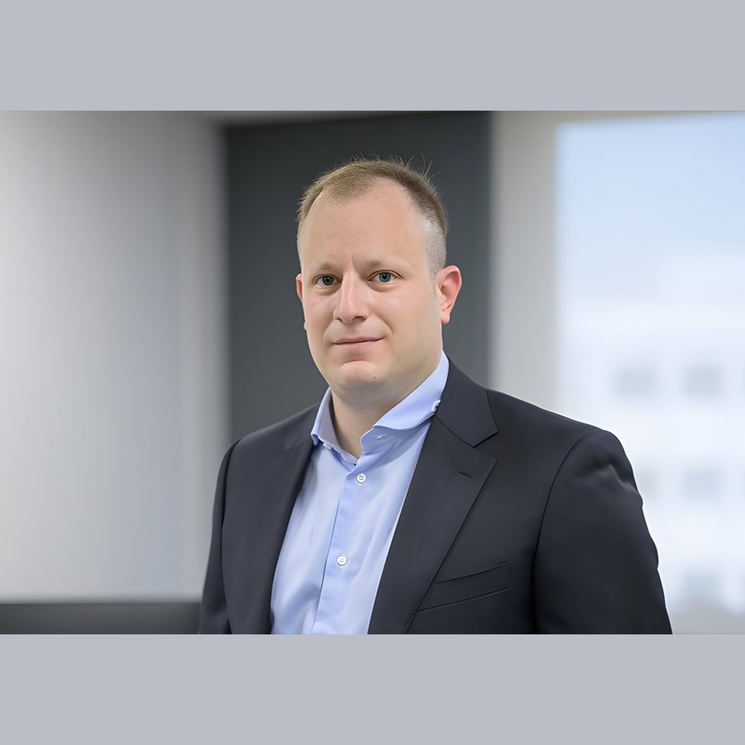 1280 square 69 5620efcc