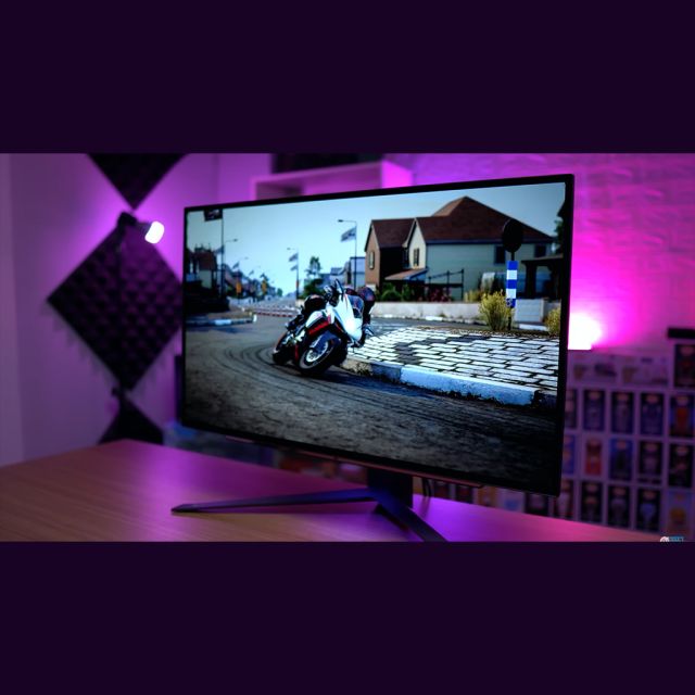 ΔΗΜΟΦΙΛΕΙΣ YOUTUBERS ΕΞΕΡΕΥΝΟΥΝ ΤΙΣ ΕΝΤΥΠΩΣΙΑΚΕΣ LG  ULTRAGEAR™ OLED ΟΘΟΝΕΣ