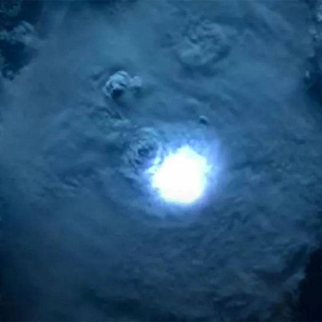 Η τέλεια καταιγίδα από το διάστημα