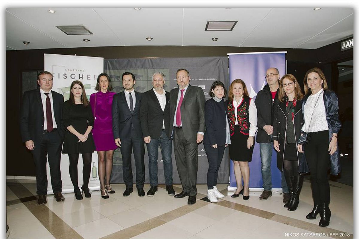 dff03767a43f40f3e2571ed9642b7259 XL 56b8f4c4