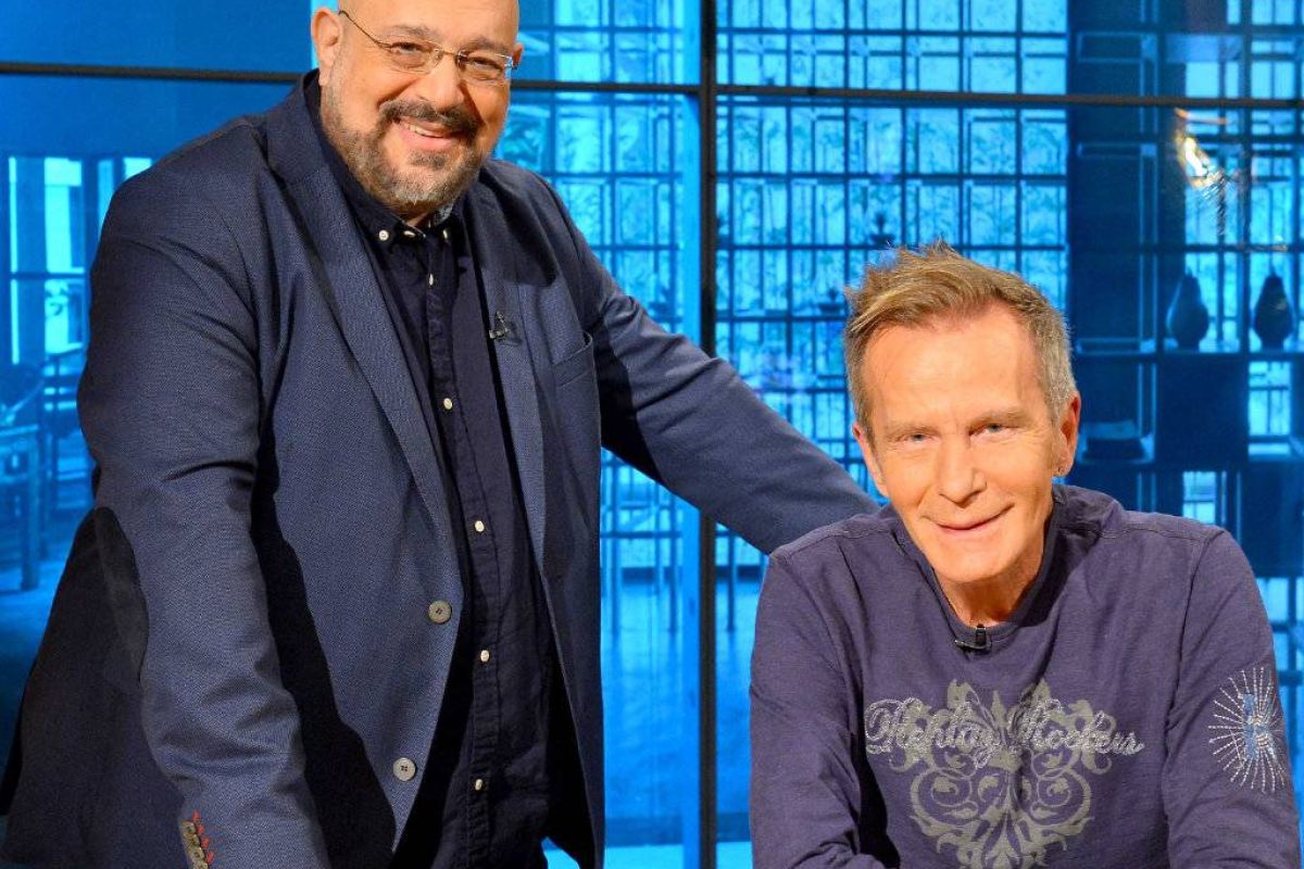 c253636559270e8a1e62641fb84cee27 XL 588c83f3