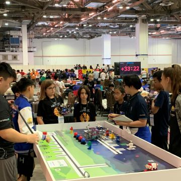 Aσημένιο μετάλλιο για την Ελλάδα και 1η θέση στην Ευρώπη στην Παγκόσμια Ολυμπιάδα Ρομποτικής 2025 (WRO)