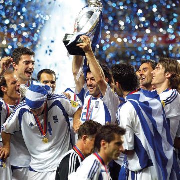 Euro2004 στα Legend Stories από τα κανάλια Novasports