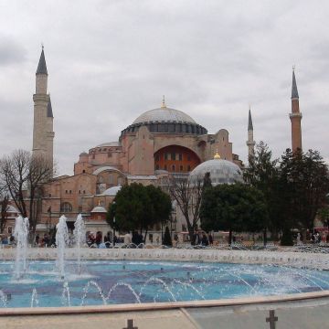 Το Travel Guide ταξιδεύει στην Κωνσταντινούπολη