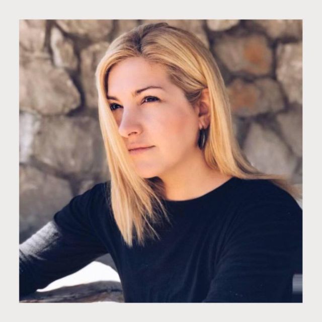 Η Λίνα Ροδίτου στην Barking Well Media