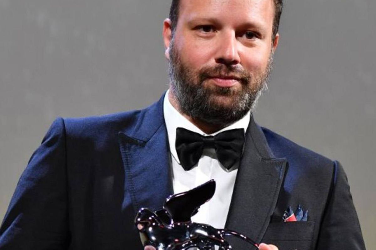 cb0a12f8636c89eec402e9502addf649 XL 5db239f7