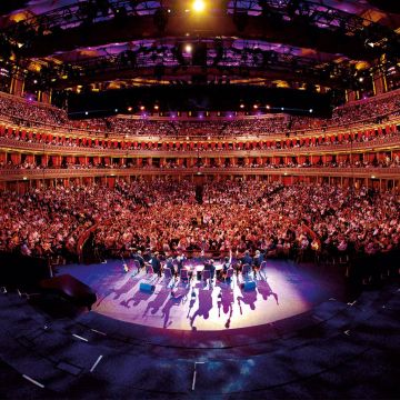 Καλοκαιρινά φεστιβάλ στο Τρίτο