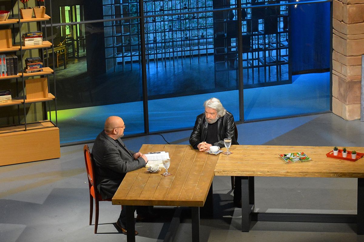 Untitled 1 9 5f1950a8