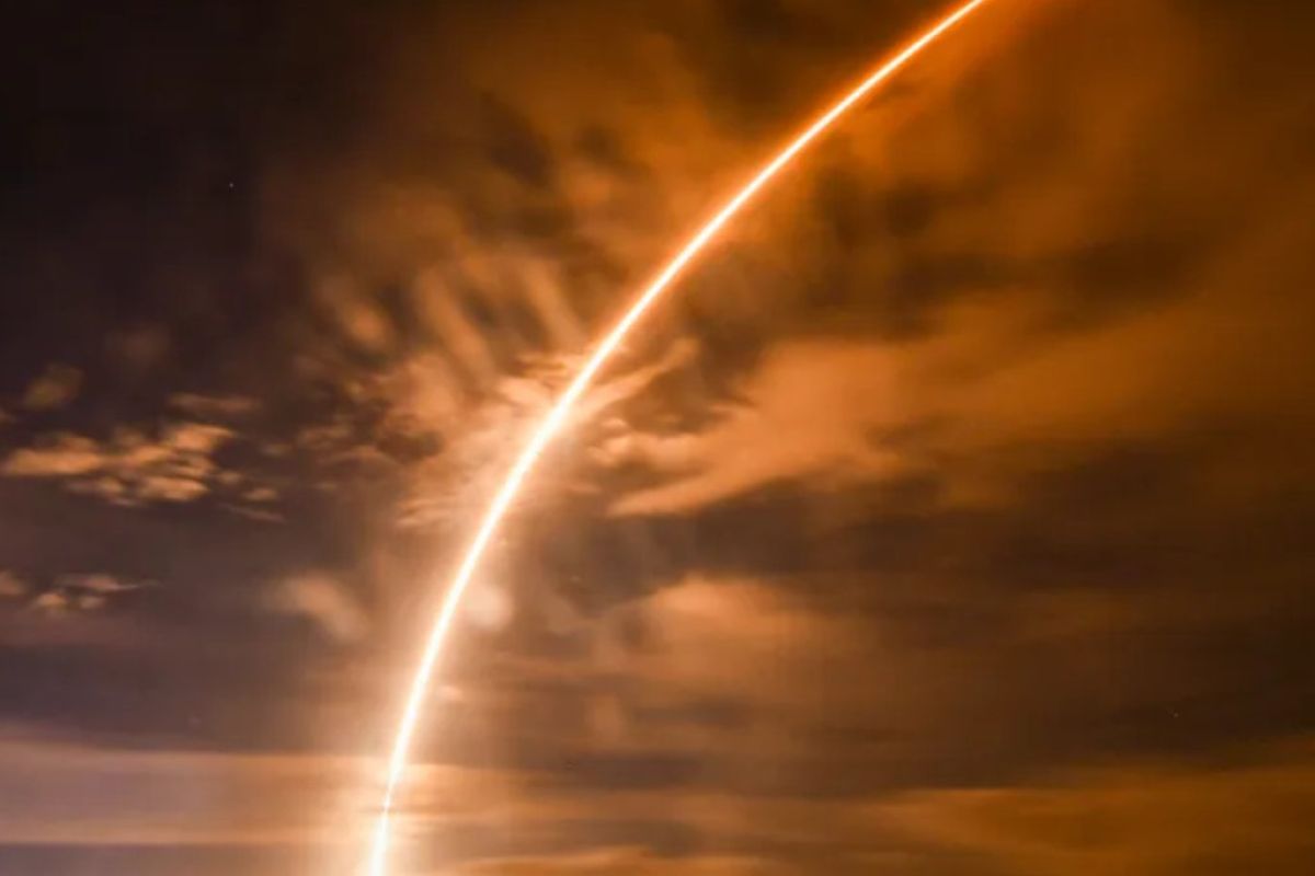 eutelsat 10b launch 5f9492ca