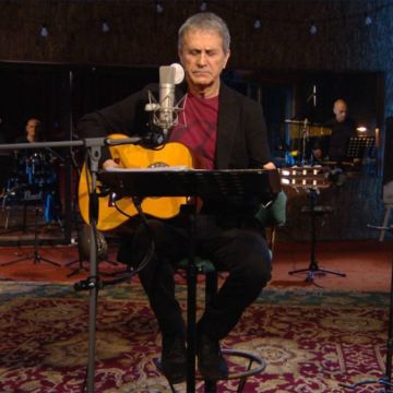 «Σπίτι με το MEGA» – Ένα ξεχωριστό αφιέρωμα στον Μίκη Θεοδωράκη