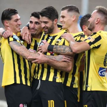 Κυριακή στην COSMOTE TV με τα ντέρμπι ΑΕΚ-Άρης και Νάπολι-Ρόμα