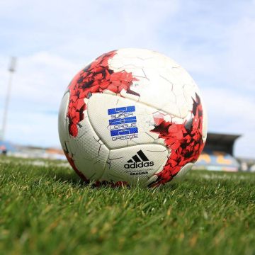 «Στεγάζει» η κυβέρνηση τις ομάδες