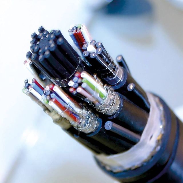 H Google επενδύει σε υποβρύχιο καλώδιο στον Ειρηνικό Ωκεανό