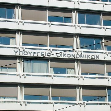 Ποιος θα πληρώσει τις δόσεις;