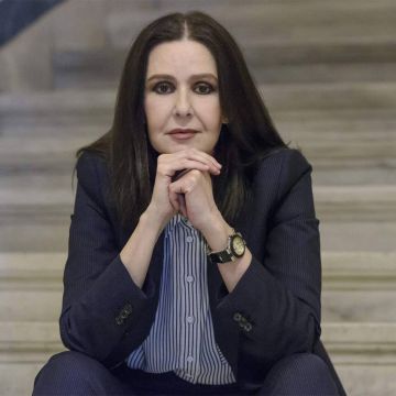 Η Κάτια Δανδουλάκη καλεσμένη στο "Ενώπιος Ενωπίω" με τον  Νίκο Χατζηνικολάου