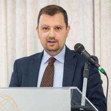 Απάντηση Γ.Γ. Τηλεπικοινωνιών και Ταχυδρομείων, Βασίλη Μαγκλάρα, στα δημοσιεύματα σχετικά με την κατοχύρωση συχνοτήτων υπέρ της Ελλάδας