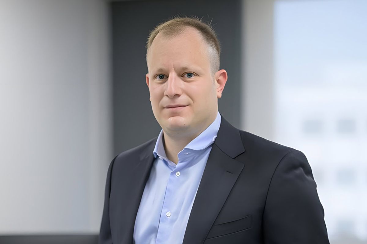 1280 square 69 64368537