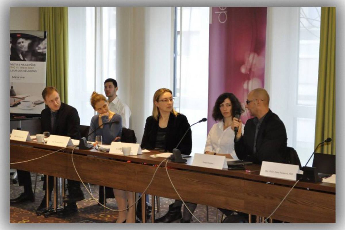 33f58a035f9b9fe2b26ad06eb9997a99 XL 648eb345