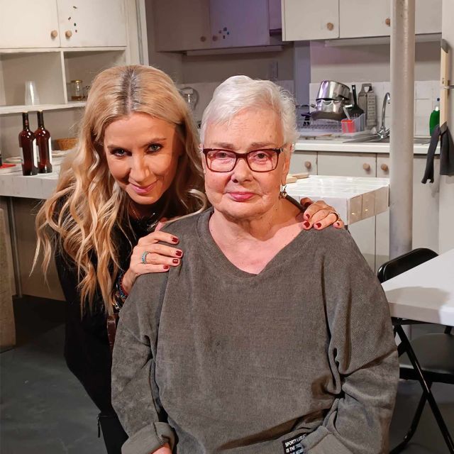 Art Week με καλεσμένη την Ξένια Καλογεροπούλου στην ΕΡΤ3