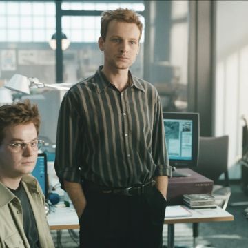 Η σειρά του Netflix που αποκαλύπτει τη δικαστική διαμάχη πίσω από τη δημιουργία του Google Earth