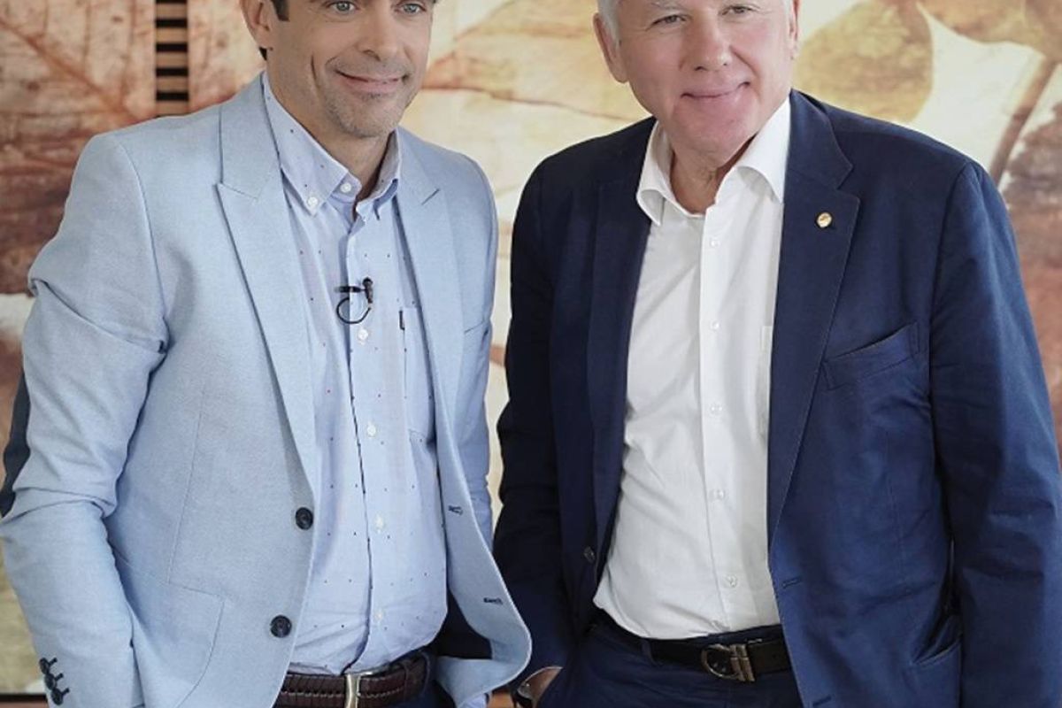 c243ecd37382bf3a5d9c7bcaad009c6d XL 67038dc3