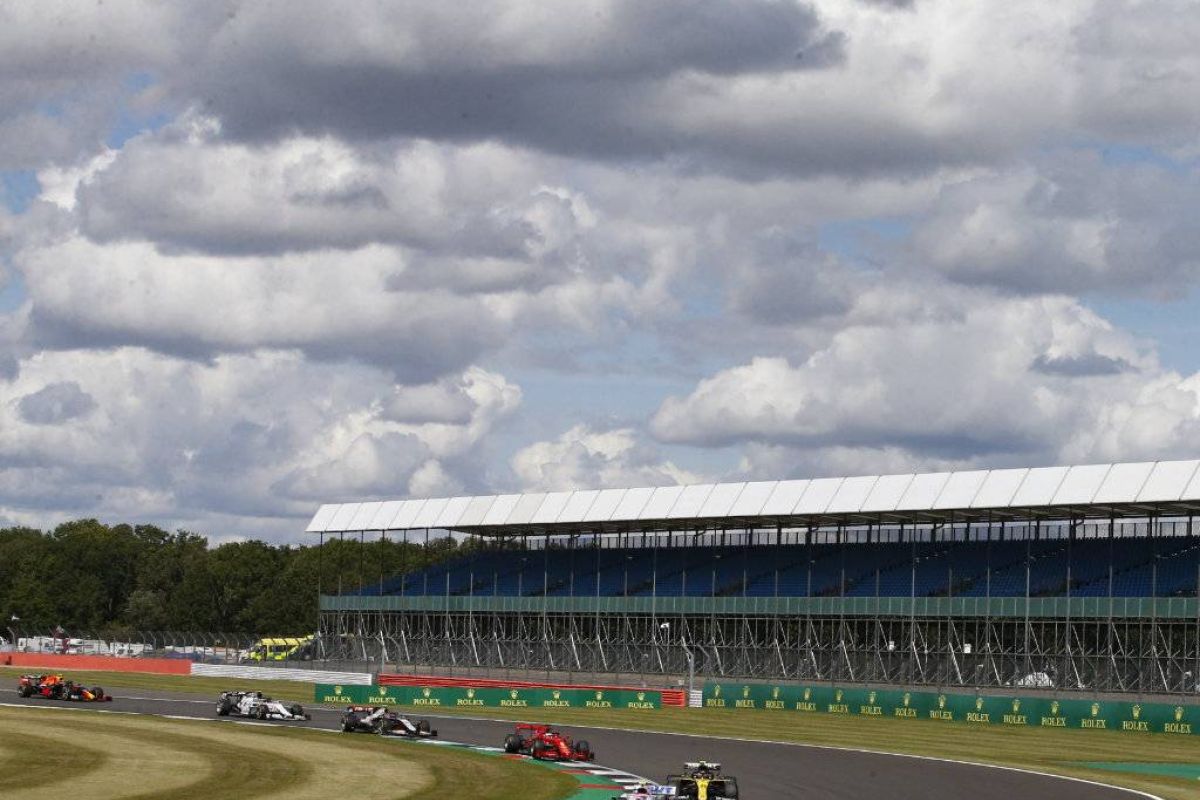 0922f161e25806d94f96c394a8fd32d4 XL 68439893