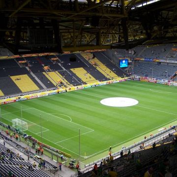 Κεκλεισμένων των θυρών οι αγώνες στη Γερμανία και το 2021