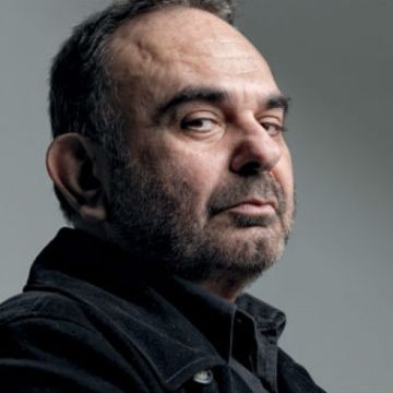 Έφυγε από τη ζωή ο Σάκης Μπουλάς