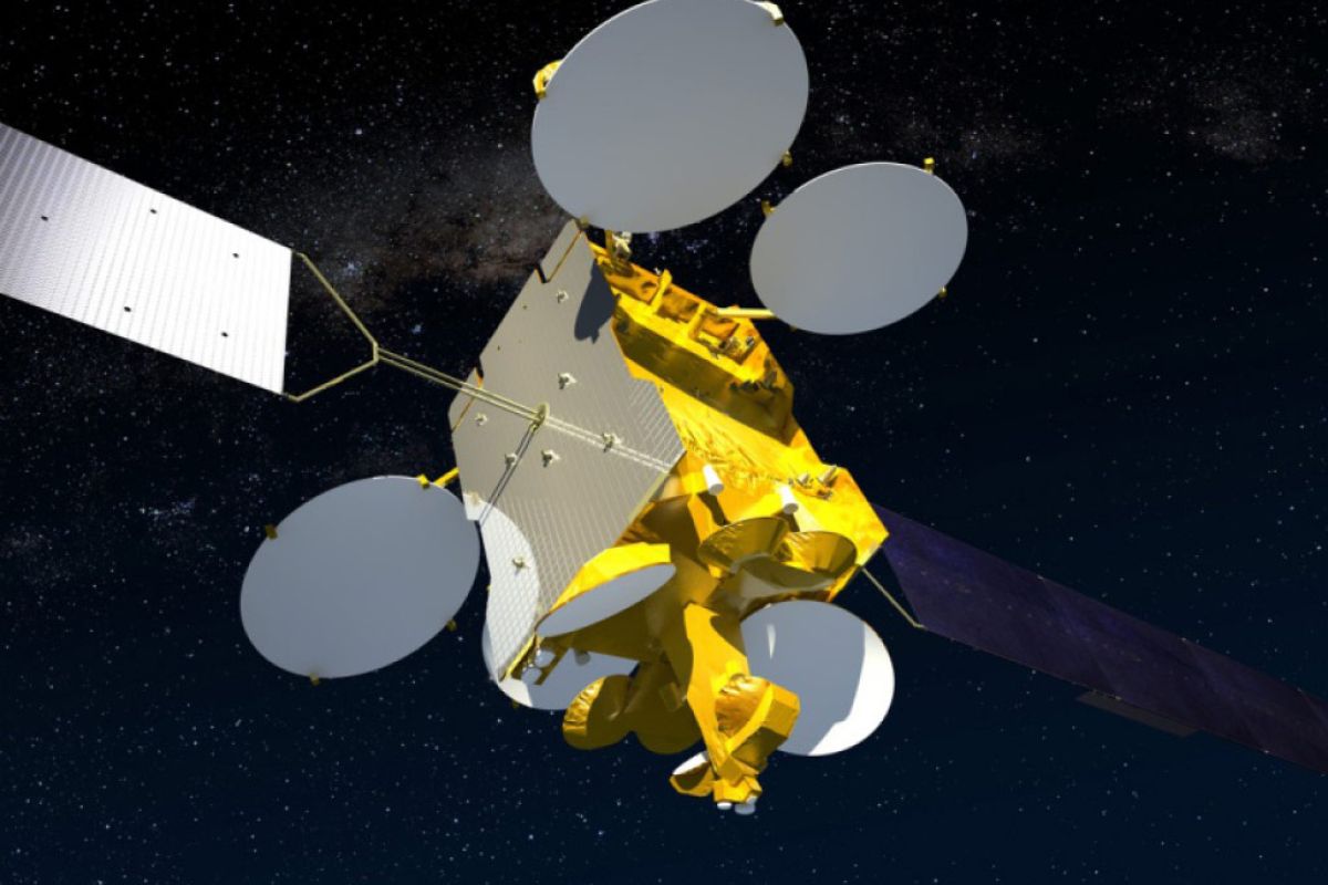 O Eutelsat 70B μπήκε σε πλήρη εμπορική λειτουργία