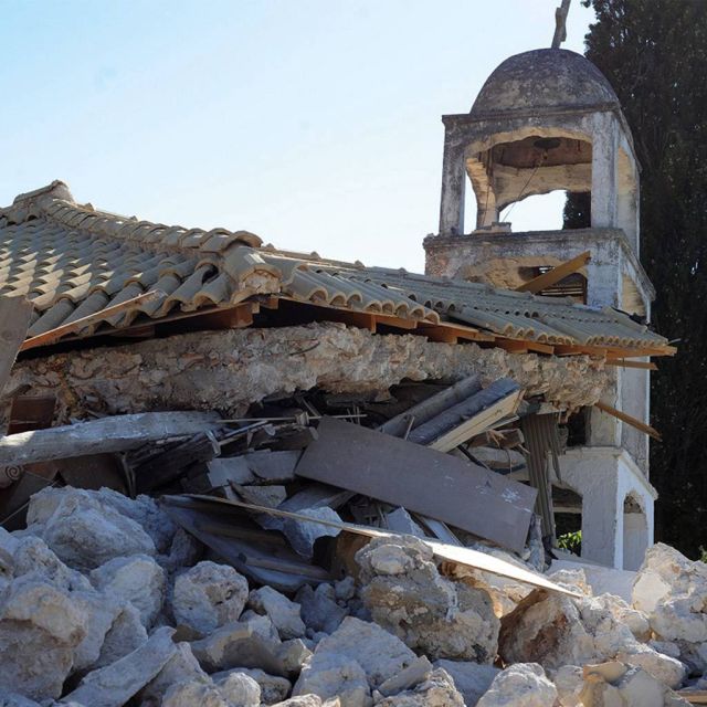 Ο ΟΤΕ διευκολύνει την επικοινωνία στις σεισμόπληκτες περιοχές της Λευκάδας