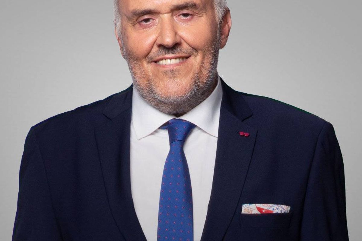 be061d6258fe998fe1a9a6b068873234 XL 6bae300b