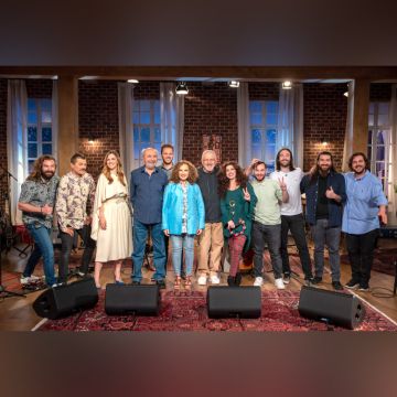 Το «Μουσικό Κουτί» του Μανώλη Ρασούλη με καλεσμένους τη Γλυκερία, τον Πέτρο Βαγιόπουλο και τη Ναταλία Ρασούλη στην ΕΡΤ1