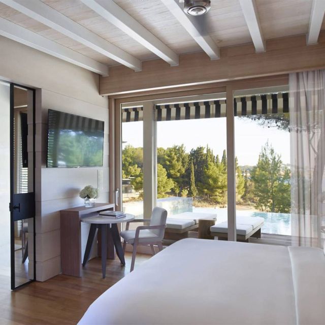 Το Four Seasons Astir Palace Hotel Athens εμπιστεύεται τις ολοκληρωμένες ξενοδοχειακές λύσεις κλιματισμού και information display της LG
