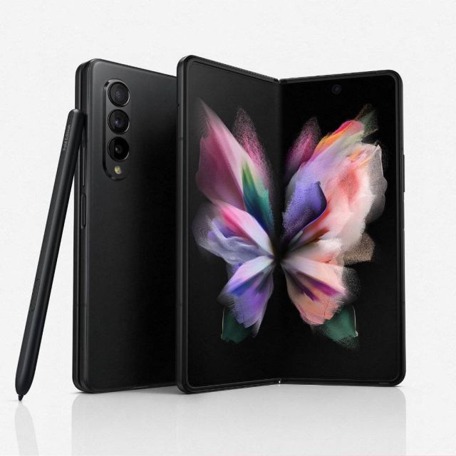 SAMSUNG Galaxy Z Flip3 και Ζ Fold3 5G: Ξεκίνησαν οι προ-παραγγελίες σε COSMOTE και ΓΕΡΜΑΝΟ