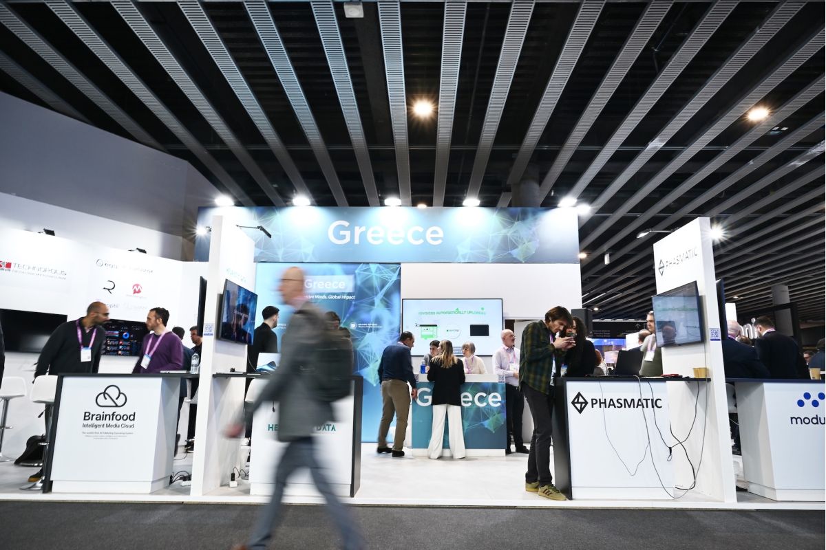 SEKEE MWC26 Pavillion side 706a2f89