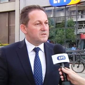 Επίσκεψη εργασίας του Υφυπουργού Στέλιου Πέτσα  στην ΕΡΤ3