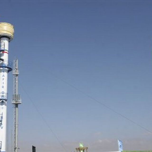 Το Ιράν θα εκτοξεύσει τρεις δορυφόρους αύριο